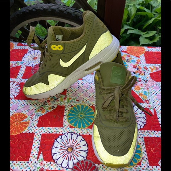 Nike Air Max 1 Ultra Moire Olive Flak - Picture 3 of 9